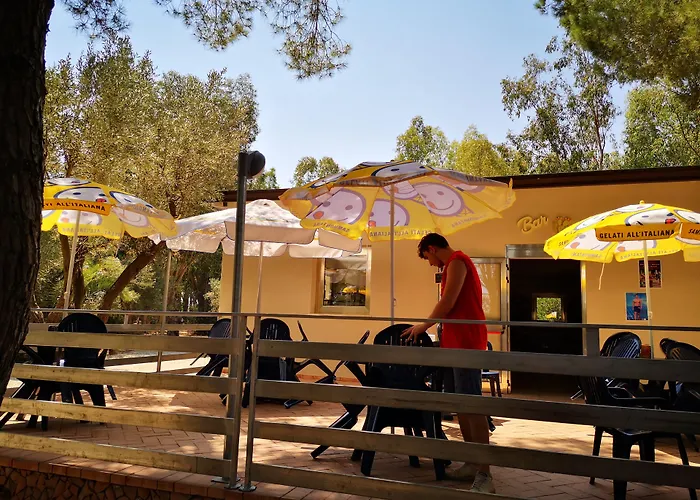 אתר קמפינג Village Fico D'india Ovile la Marina